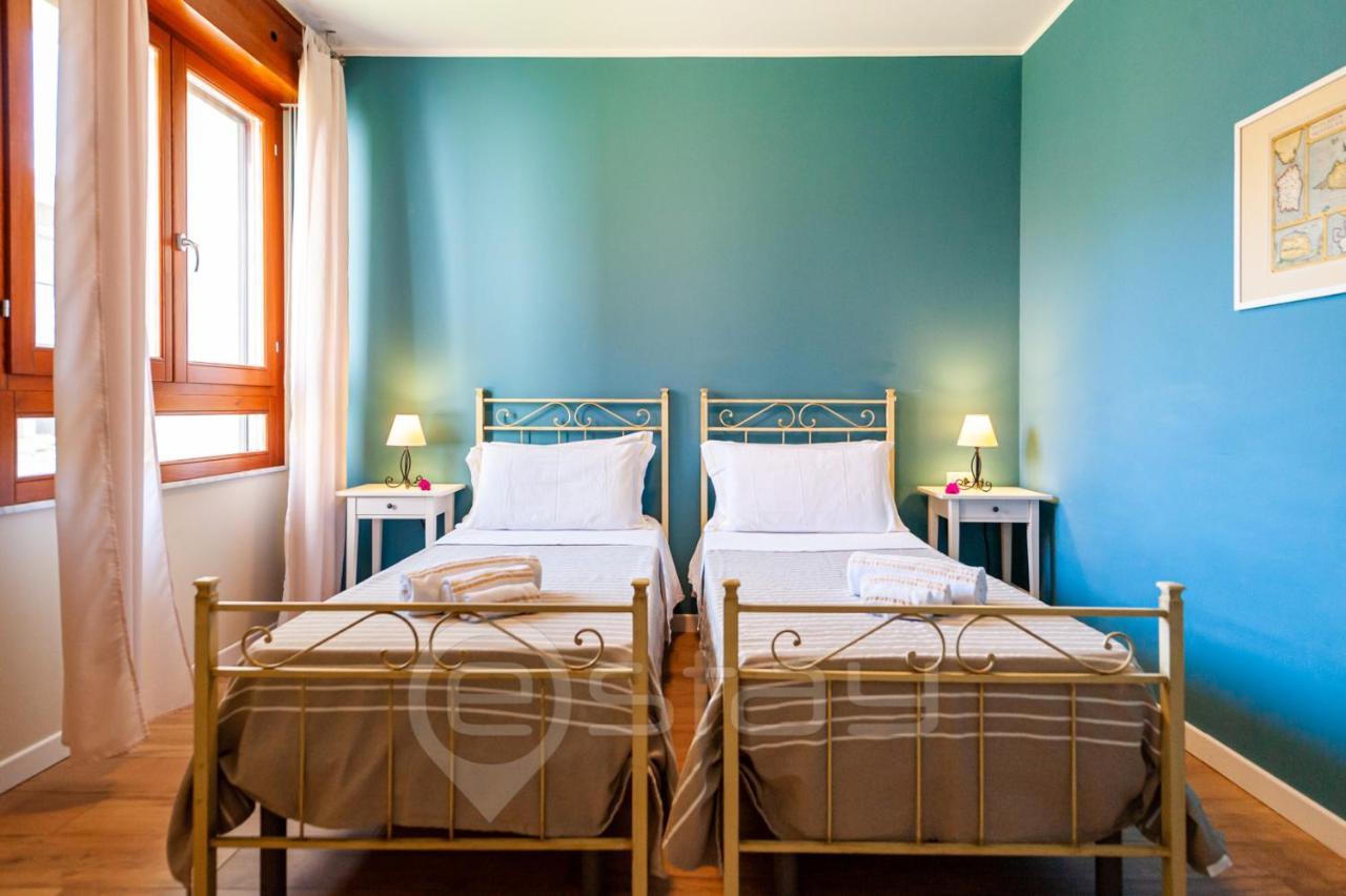 House Marcella Apartment Cagliari Bagian luar foto