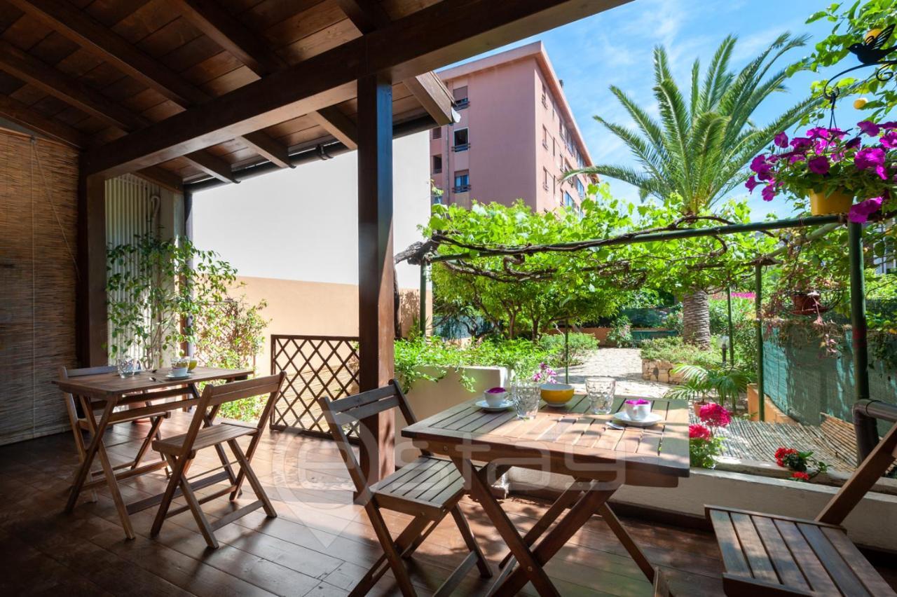 House Marcella Apartment Cagliari Bagian luar foto